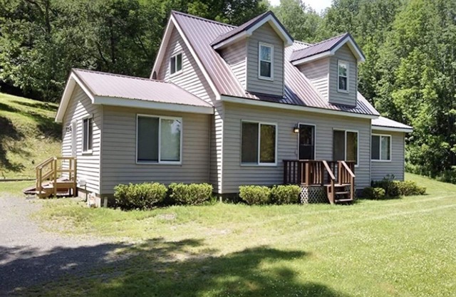 Score a Home Run Stay – 2 Minutes Away from Cooperstown Dreams Park
