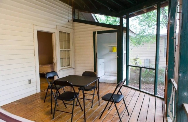 Screened Porch&Hammock - The Cottage at Graymont