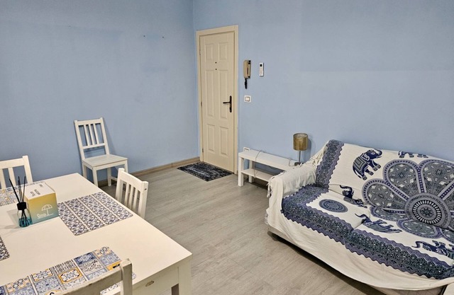 SE045 - Senigallia, three-room apartment convenient to services