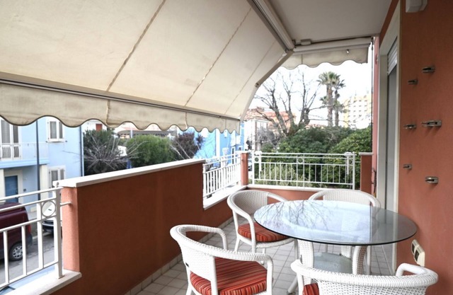 SE134 – Marotta, two-room apartment with balcony and garage