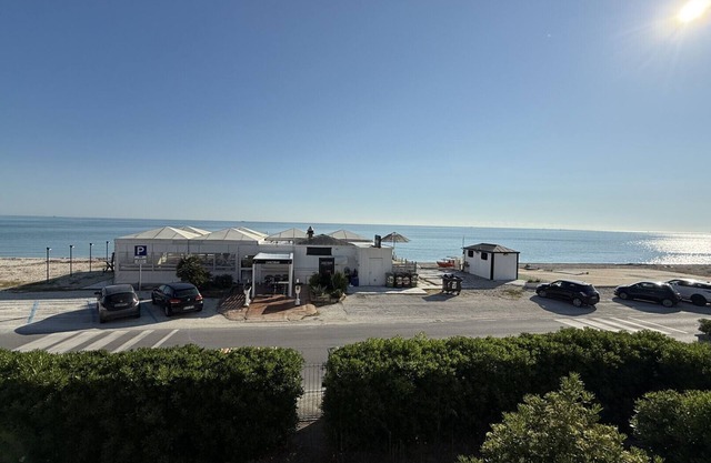 SE173 - Montemarciano, three-room apartment with attic facing the sea