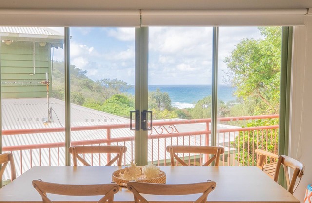Sea'Batical - Beachside Bliss – 2 Bedroom Apartment Just 50m from Main Beach
