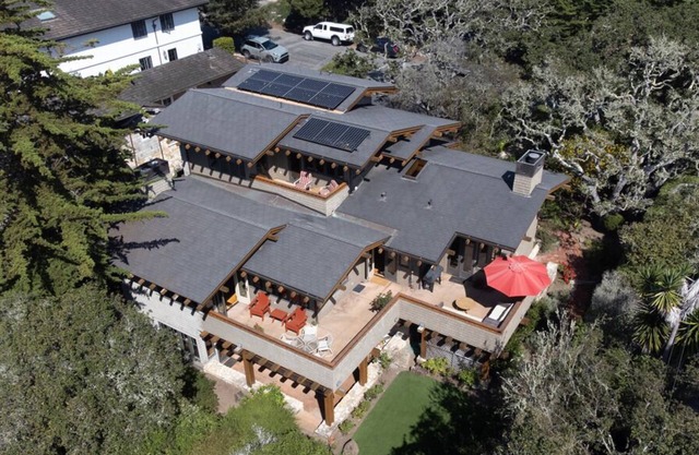 Sea Blink - Carmel House - Three Blocks from the Beach!