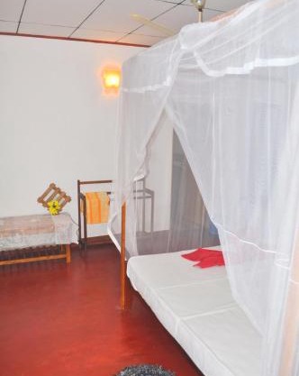 Sea Breeze Inn Talalla