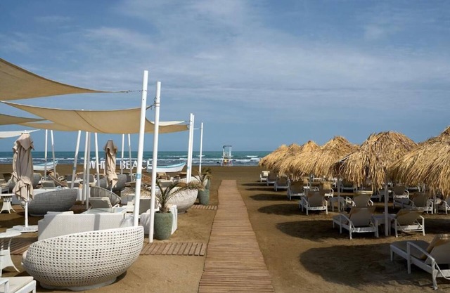 Sea Breeze Stylish Studio with Private Terrace
