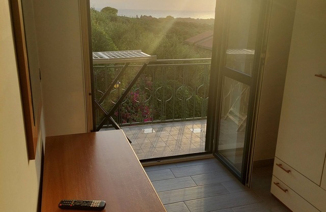 Sea, culture and relaxation in Villa with panoramic pool between Paestum and Agropoli
