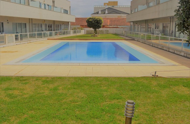 SEA FRONT APARTMENT, TWO BEDROOMS AND BATHROOMS, SWIMMING POOL AND SANDY BEACH