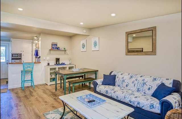 Sea Star Condo