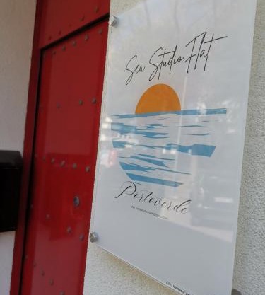 SEA Studio Flat