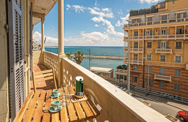 Sea Sunrise - One Bedroom Apartment, Maximum Guests 4