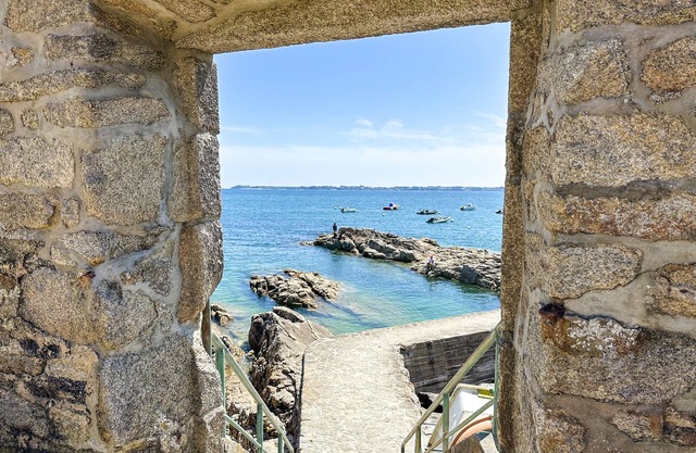 Sea view apartment