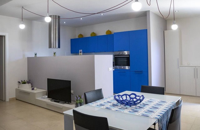 Sea view apartment in the hills in Senigallia with balcony