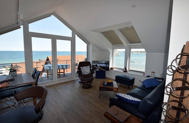 Sea view "Deck 44" House 3, WE 44