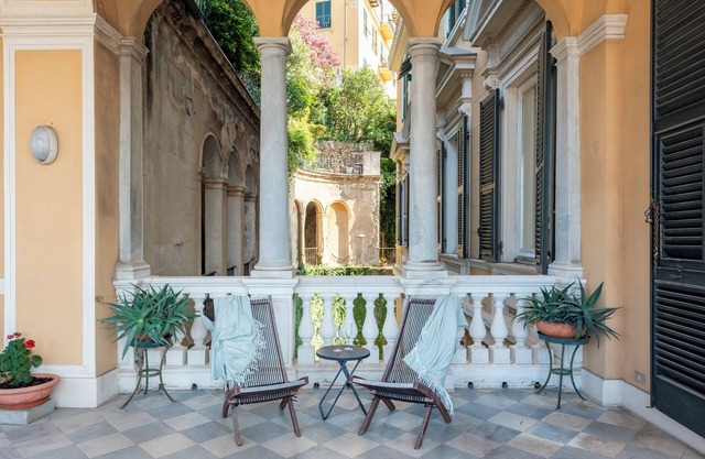 Sea View House Next to Genova Waterfront
