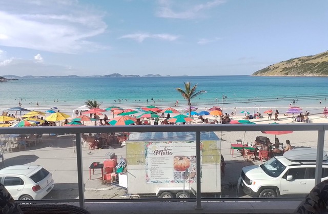 Sea View in Prainha – Spacious 3 Bedroom Apartment in Building with Pool and Barbecue