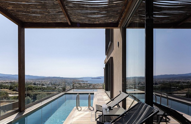 Sea View Luxury Villa with two independent buildings