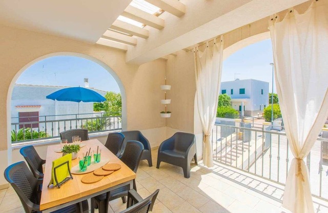 Sea view terrace - near sandy beaches - furnished veranda