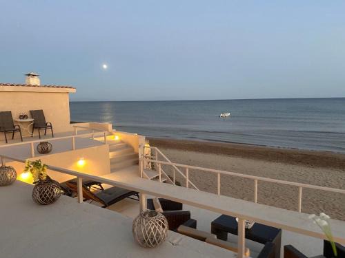 Sea view Theoni