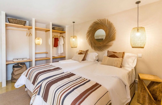SEA´YA Family Surf Houses - Villa Guincho