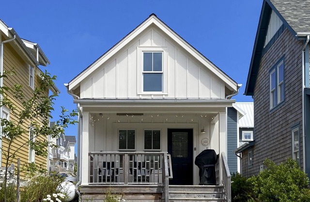Seabrook's Half Pint, a dog-friendly, 2-bedroom home!