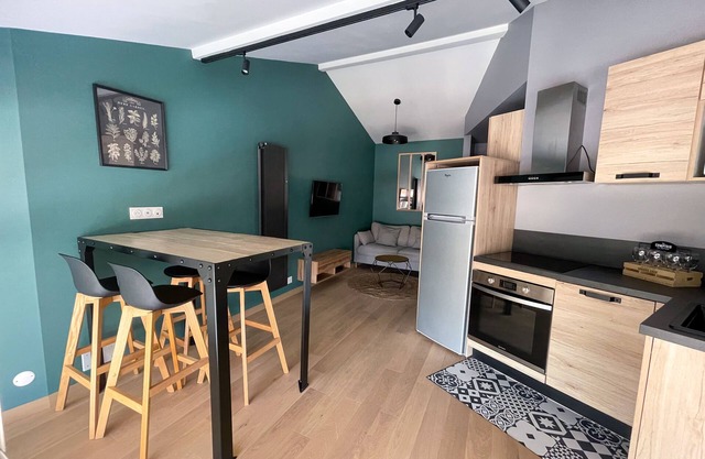 Seafront apartment on the Marina de Cassy