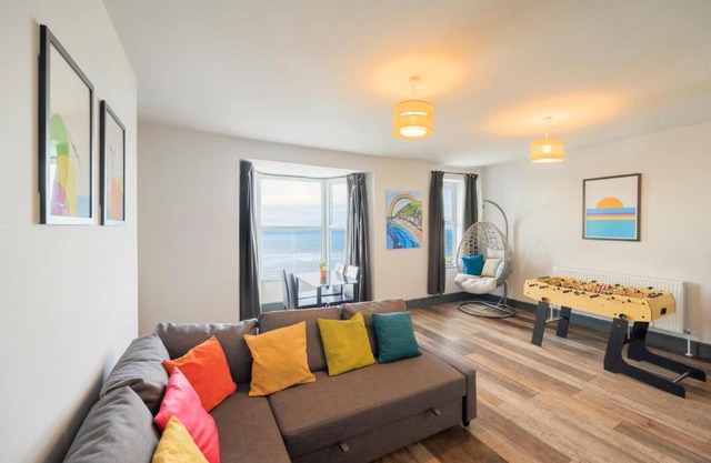 Seafront apartment with balcony, parking and sea views