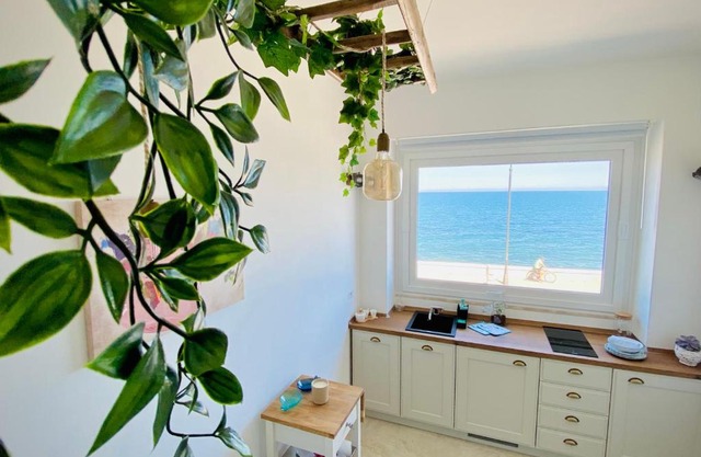 Seafront Holidays & Workstays