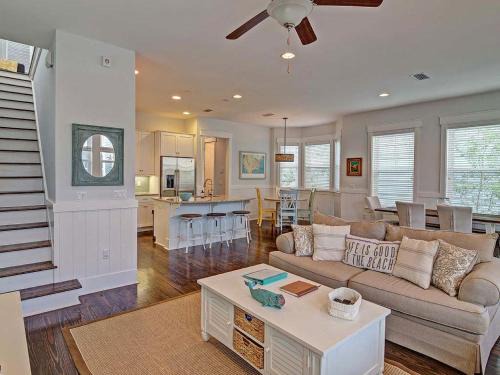 Seagrove - 70 Cinnamon Fern