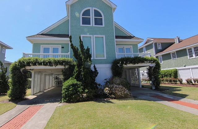 Seas the Breeze by Sea Scape Properties