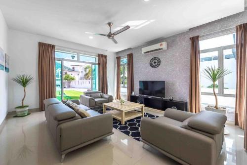 Seascape Villa - NEW Private Pool