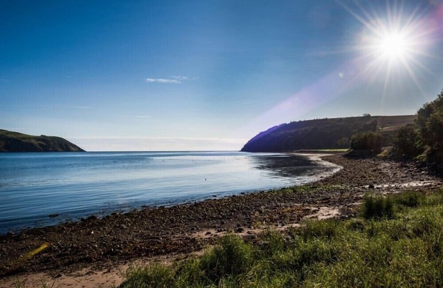 SEASHELL COTTAGE, family friendly, with a garden in Cromarty