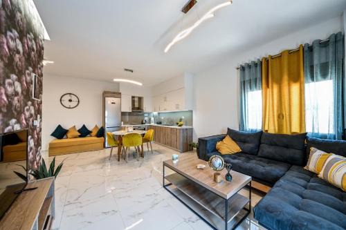 Seaside Apartments in Agkisaras 2