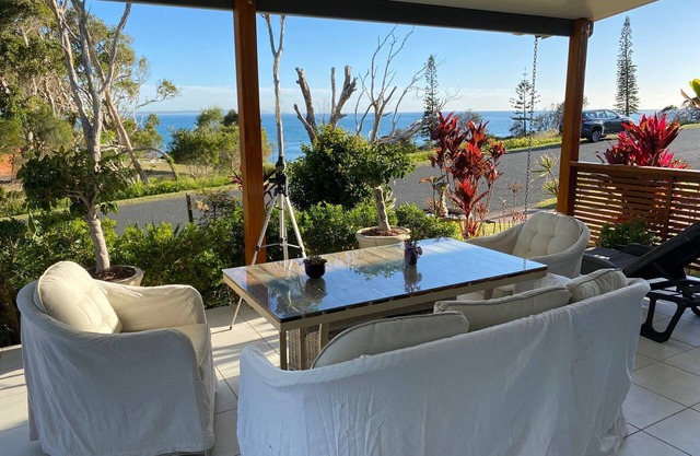 Seaside at Bartlett - beach front home