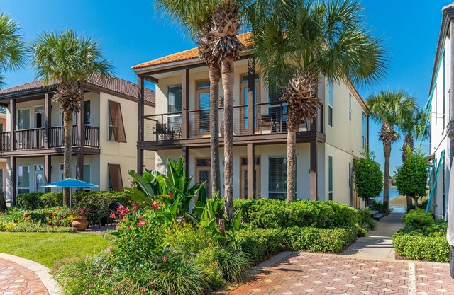"Seaside Bliss: Waterfront Villa Just Steps from the Beach"