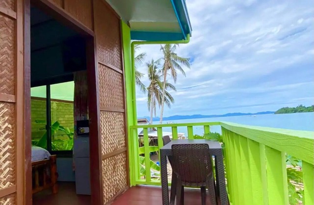 Seaside Blue Inn