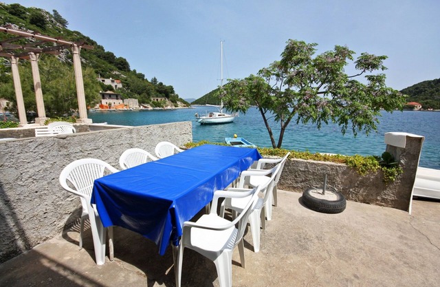 Seaside holiday house Prožurska Luka, Mljet (K-4946)