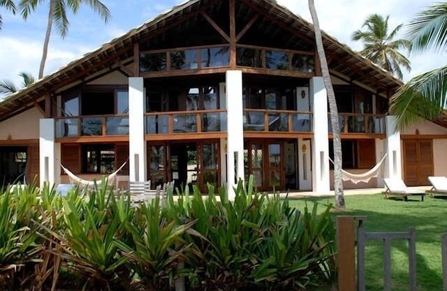 SEASIDE HOUSE/4 SUITES - 12 PEOPLE