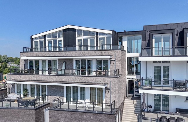 Seaside Retreat, Sint-Annaland