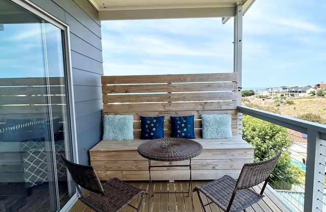 SEASIDE SERENITY. When you want a tranquil, relaxing getaway