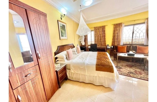 Seaside Suites and Hotel Room #113