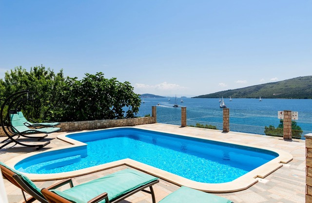 Seaside Villa, surrounded by pine forest with 34 m2 large heated swimming-pool.