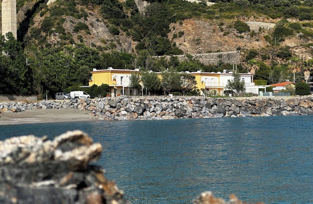 Seaside Villa with private garden
