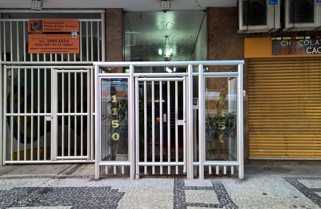 Season, best point of Copacabana! Fit-studio near the beach and trade