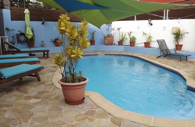 Seasonal house rental