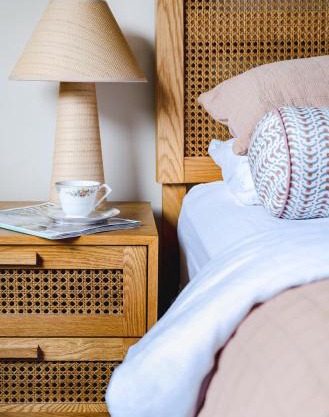 Seastay Linen included -Town location