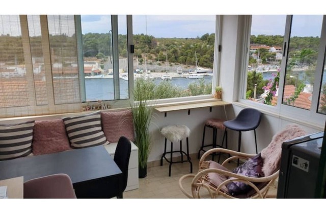 Seaview apartment