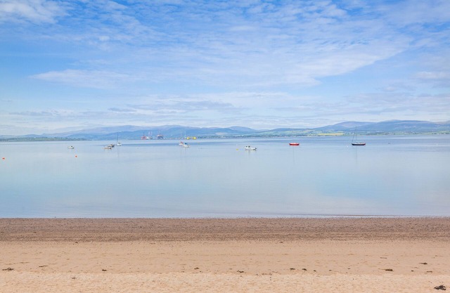 Seaview Cromarty - Two Bedroom Apartment, Sleeps 4