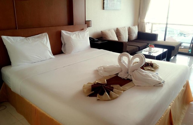 Seaview Sriracha Hotel