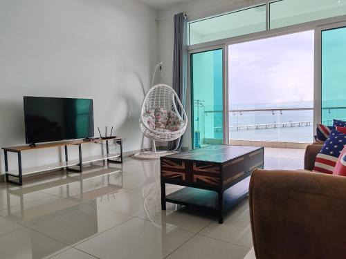 Seaview Vacation Condo 3R3B 8Pax