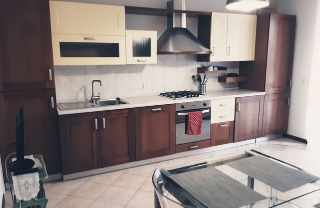 Sebino's Pearl, 2 bedrooms, pool and garden!